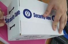 Fita de Empacotamento VOID Especial de Segurança - Branca e Azul - FOTO 4